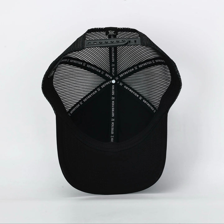 MET CENTER | HAT
