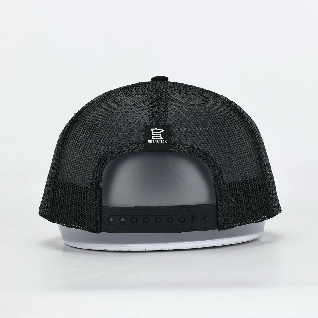 MET CENTER | HAT