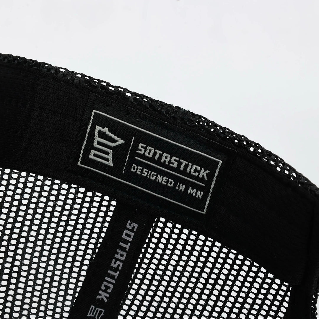 MET CENTER | HAT